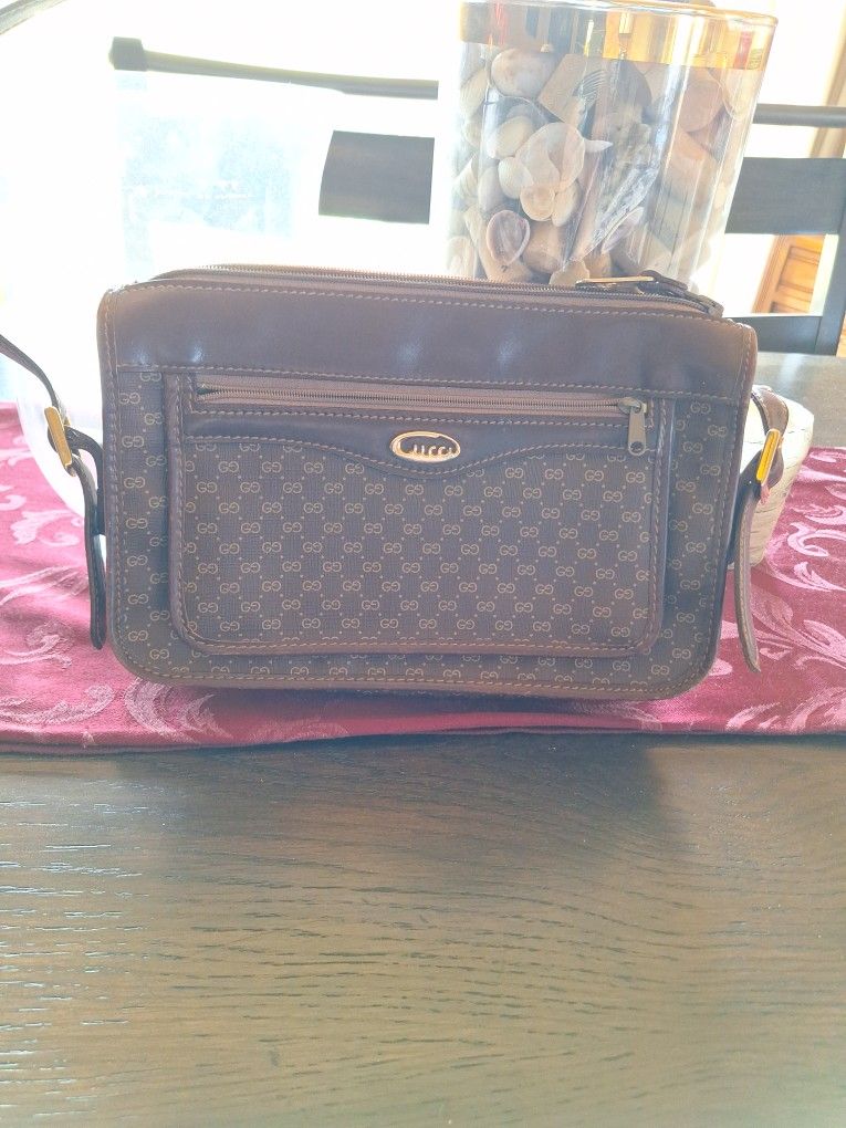 Vintage Gucci Shoulder Bag