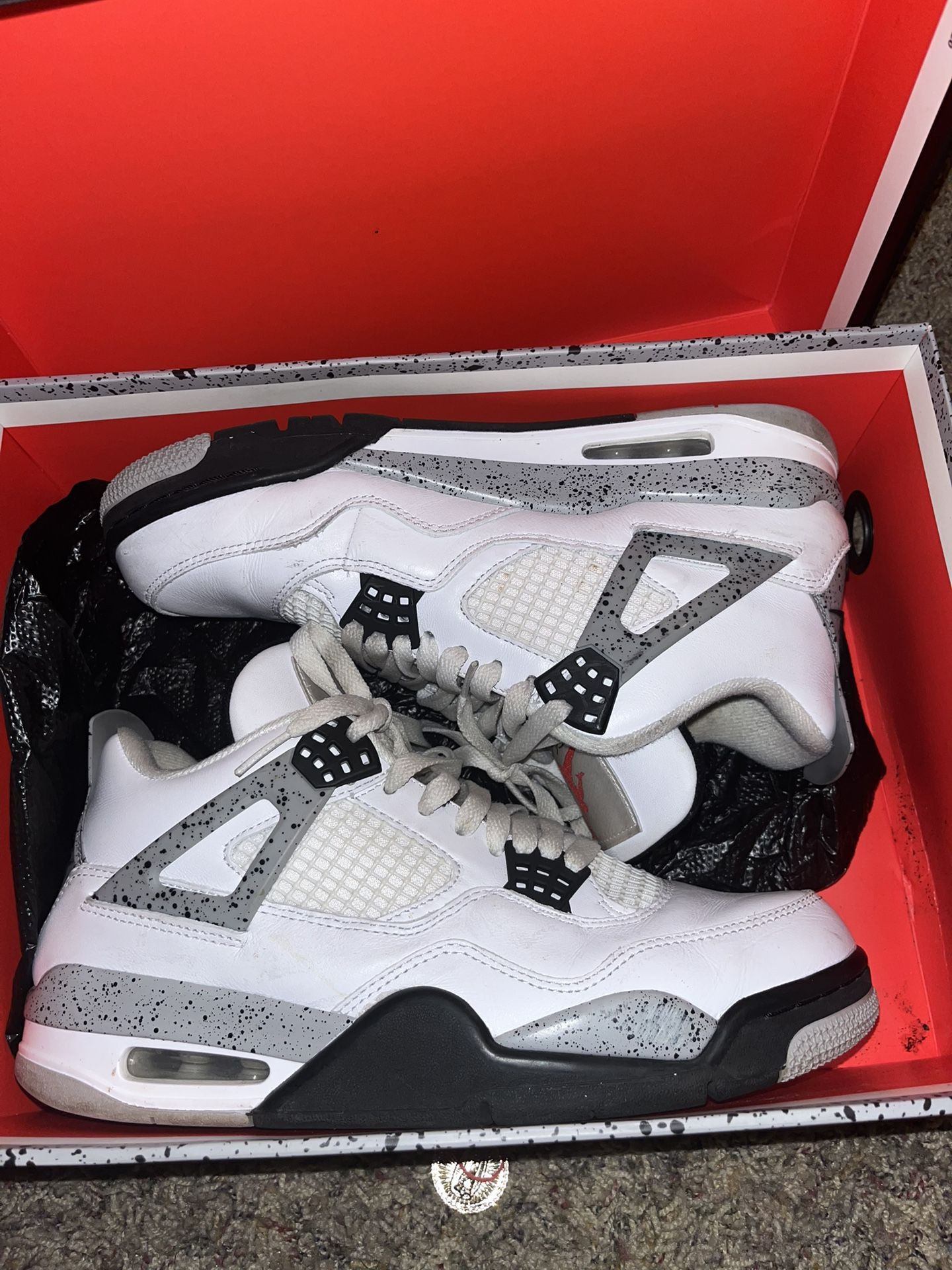 Jordan 4 NOT FREE SEND OFFER