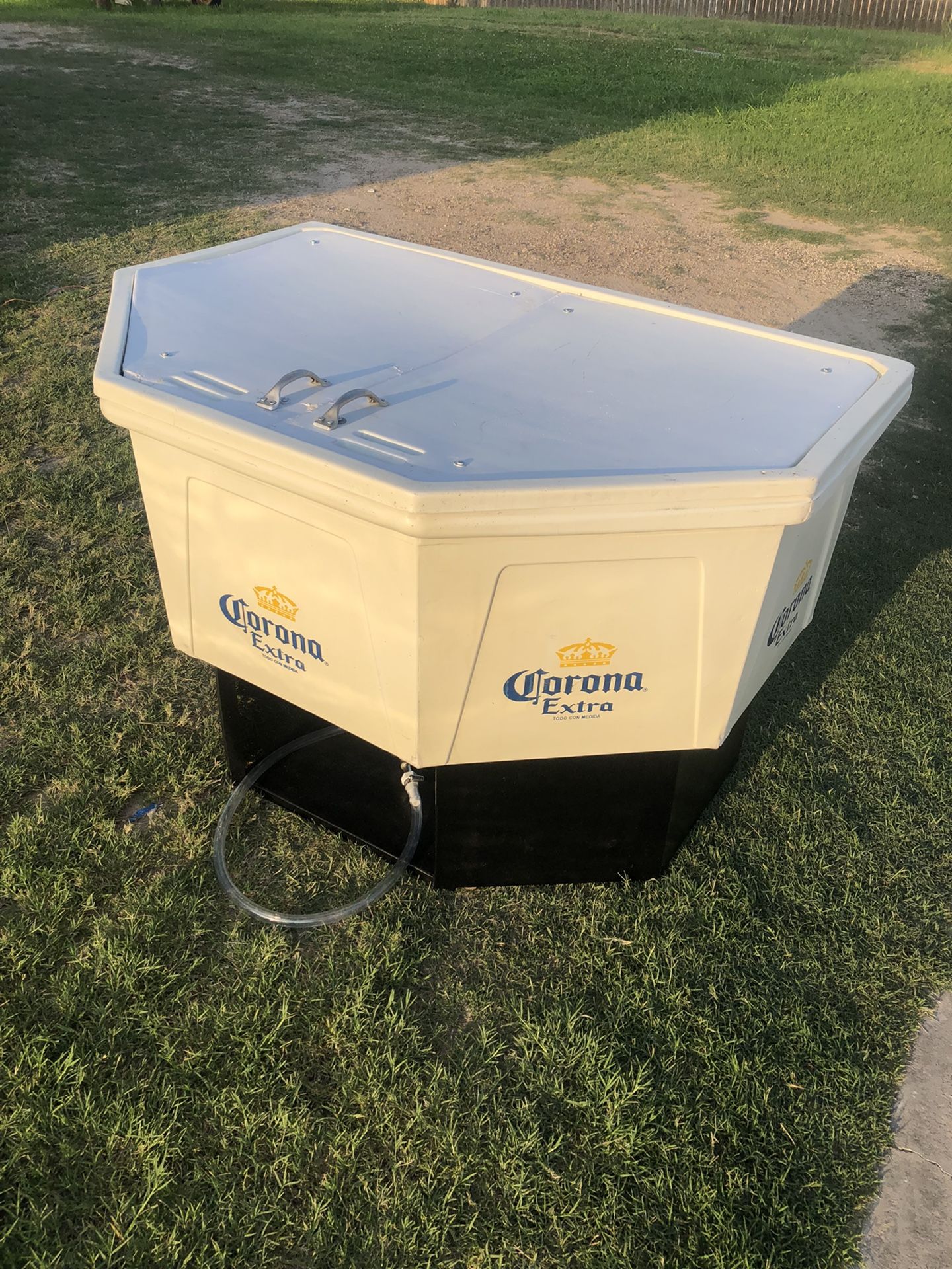 Hieleras Grandes $$$$$