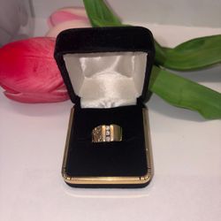 I-3010 14KYG NUGGET RING WITH THREE DIAMONDS