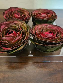 Set of 4 Dried Decorative Roses, New ready for your deco $2.00 box of 4- have 2 boxes