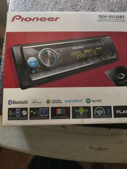 Pioneer CD car stereo