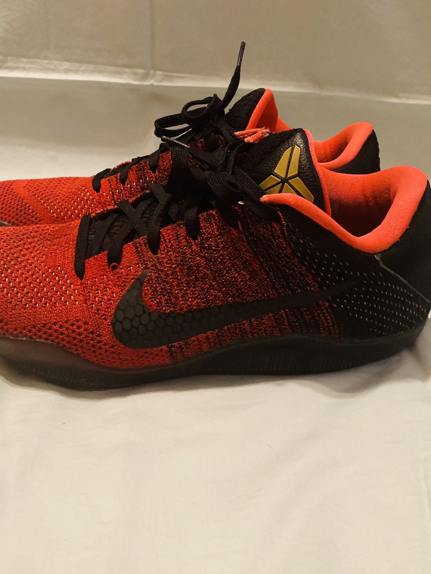 Nike Kobe 11 “Achilles Heel”