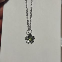 green sapphire flower necklace 