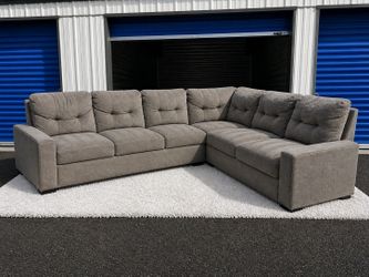 FREE DELIVERY GREY SECTIONAL COUCH