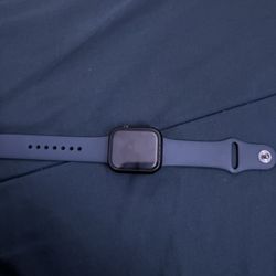 Apple Watch Series 8
