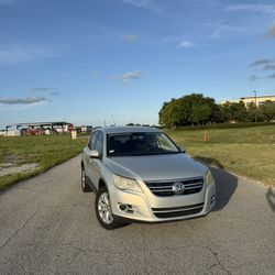 2009 Volkswagen Tiguan