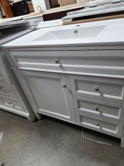 36" White Single Sink Bathroom Vanity