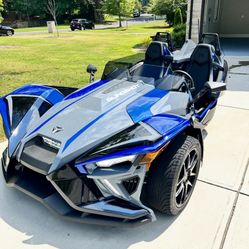 2021 Polaris Slingshot R (low miles)