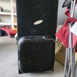 Car Audio System Subwoofer and Amp 