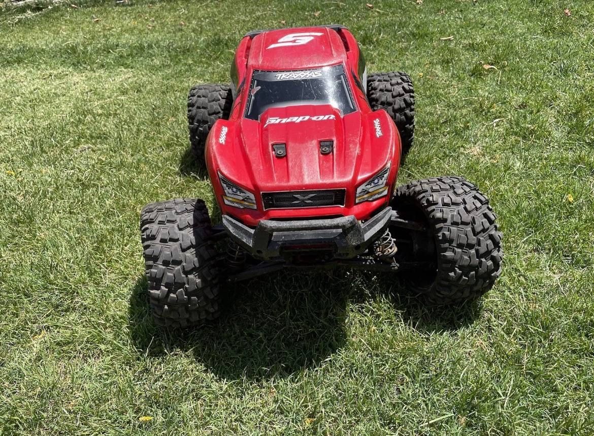 TRAXXAS SNAP-ON XMAXX- RED