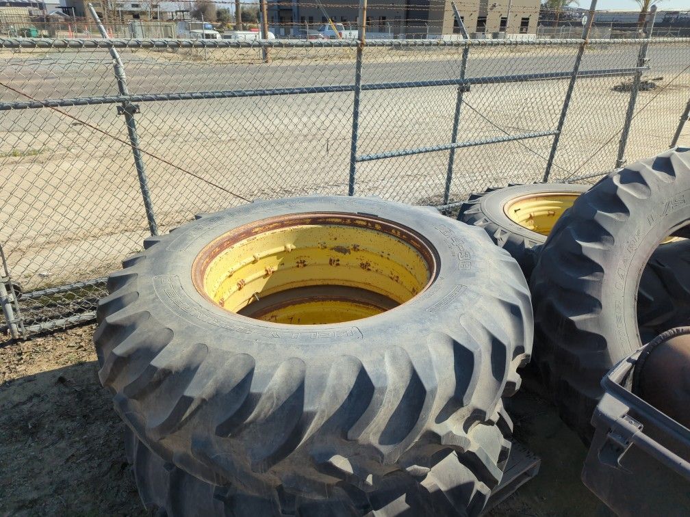 Tractor Tires With Rims. 18.4-38 6ply. On 16" Rim