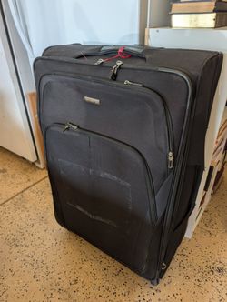 Samsonite Rolling Suitcase – Large 36″ Checked Spinner – Black