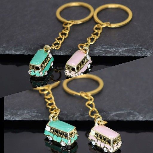 4pc Set Keychains Beach Vans Pink Green