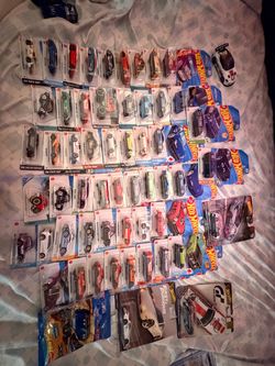 HOT WHEELS