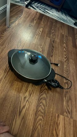 Electric Skillet with Glass Lid