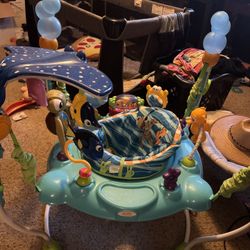 Bright Start Finding Nemo Bouncer