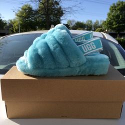 UGG Slide - BABY BLUE - SIZE 7