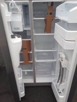 Stainless steel new refrigerator Samsung