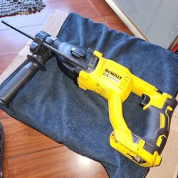 DEWALT 20V MAX SDS Plus 1" Rotary Hammer, Bare Tool Only (DCH133B) Firm Price/precio Firme🛑