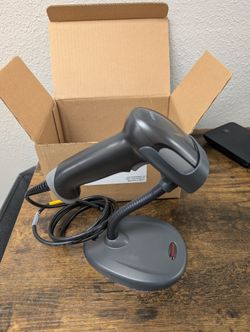 Honeywell Voyager XP 1470g 1D/2D USB Barcode Scanner w/ Stand & Box