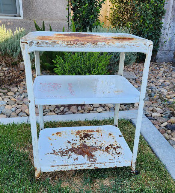 Vintage Cart (SERIOUS BUYER ONLY)