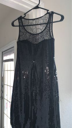 Women small black lil sequins dress
