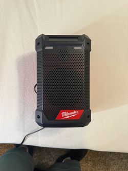 Milwaukee Bluetooth Job Site Speaker