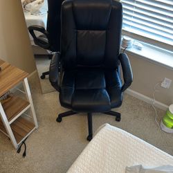 Black Office Chair 