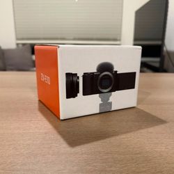 Sony - Alpha ZVE10: APS-C Content Creators’ Camera - Black 