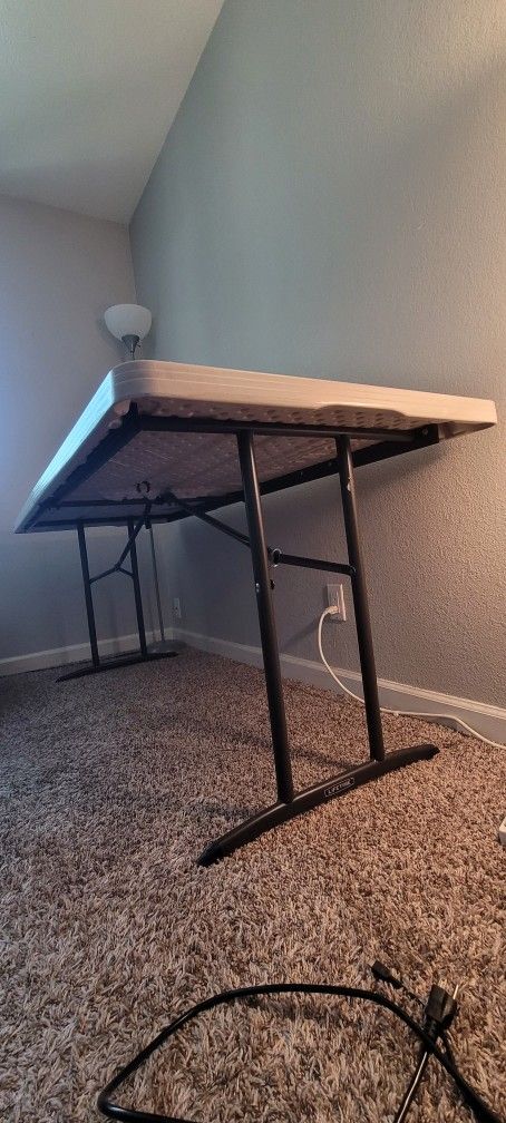 Lifetime Fold In Half Table