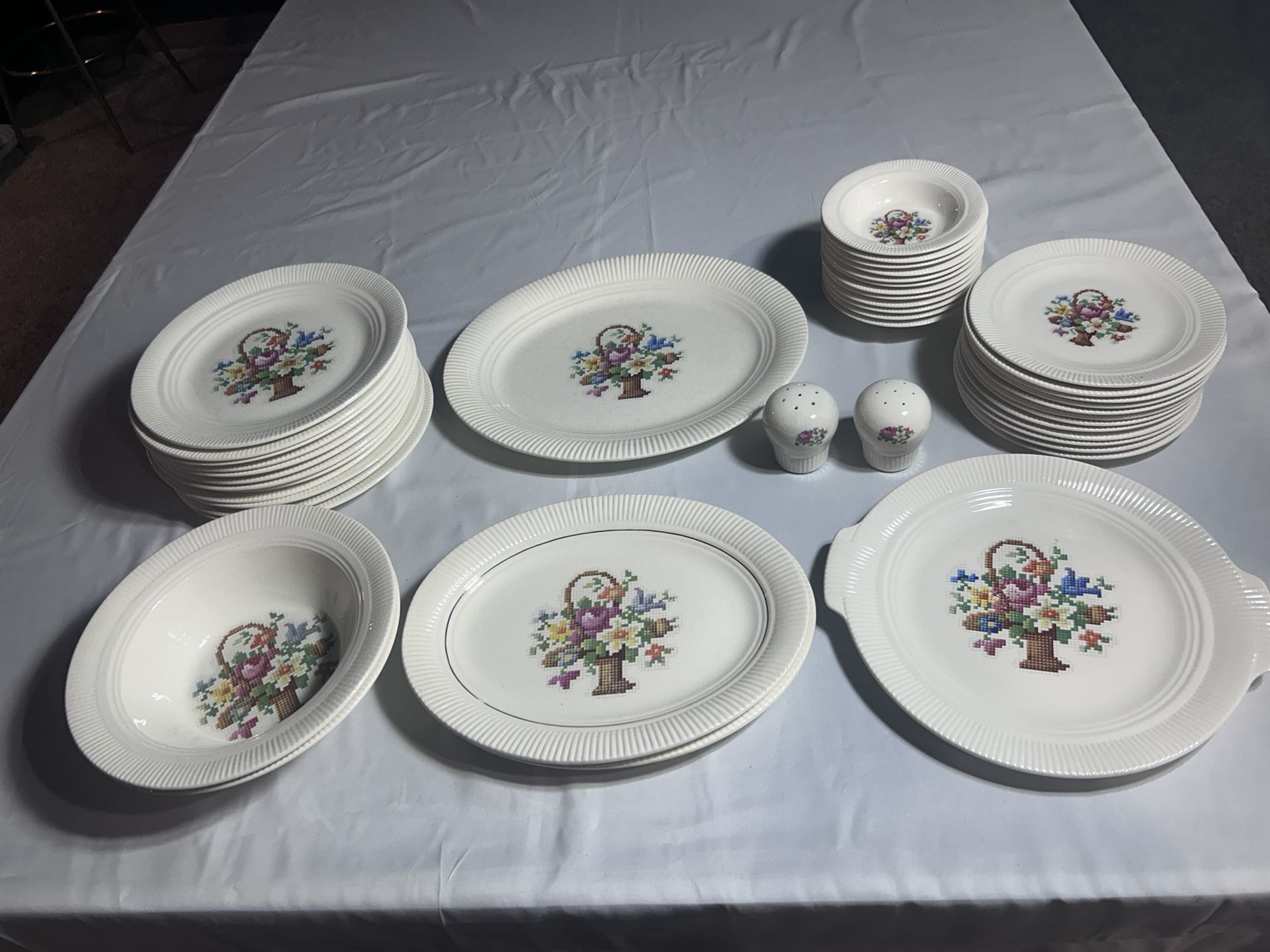 Unique Vintage Salem China “Petite Point” BasketEmbroidery Print Dish Set