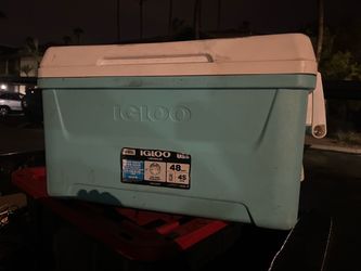 IGLOO COOLER