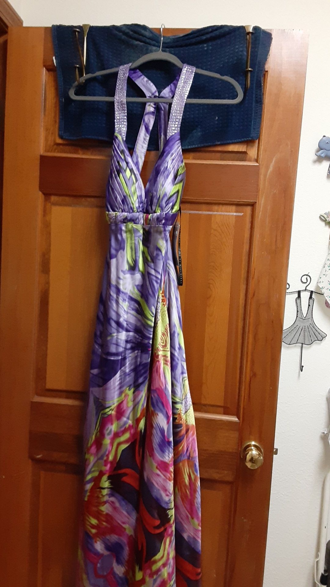 Nwt niki livas dress(14)