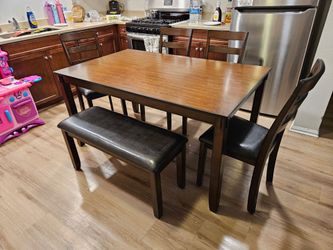 Brand New Dining Set 2 Tone Brown & Black Solid Wood Table, 4 Chairs & Bench $439