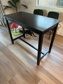 Counter height table