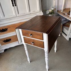 Side / Accent Table (maple)