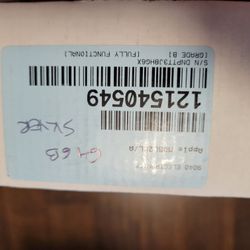 IPHONE 8 64GB  SILVER LIKE NEW COMPLETE