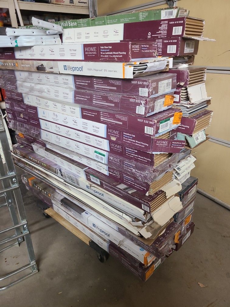 Laminate Wood Flooring