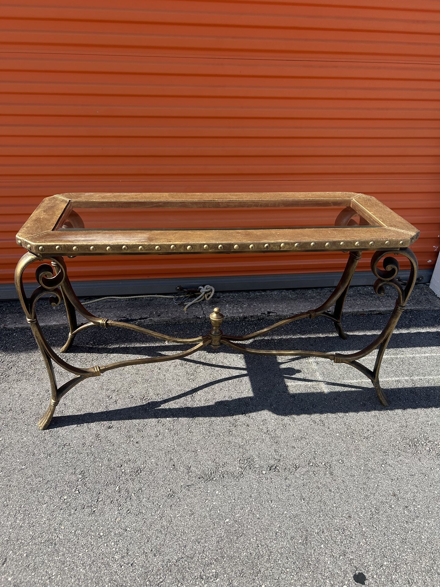 CONSOLE TABLE/ ENTRANCE TABLE/ LARGE/ DELIVERY NEGOTIABLE