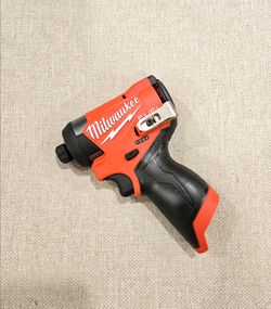 Milwaukee 12V FUEL 4-Mode Impact Driver