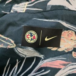 Nike Club América Shorts Men Size Small