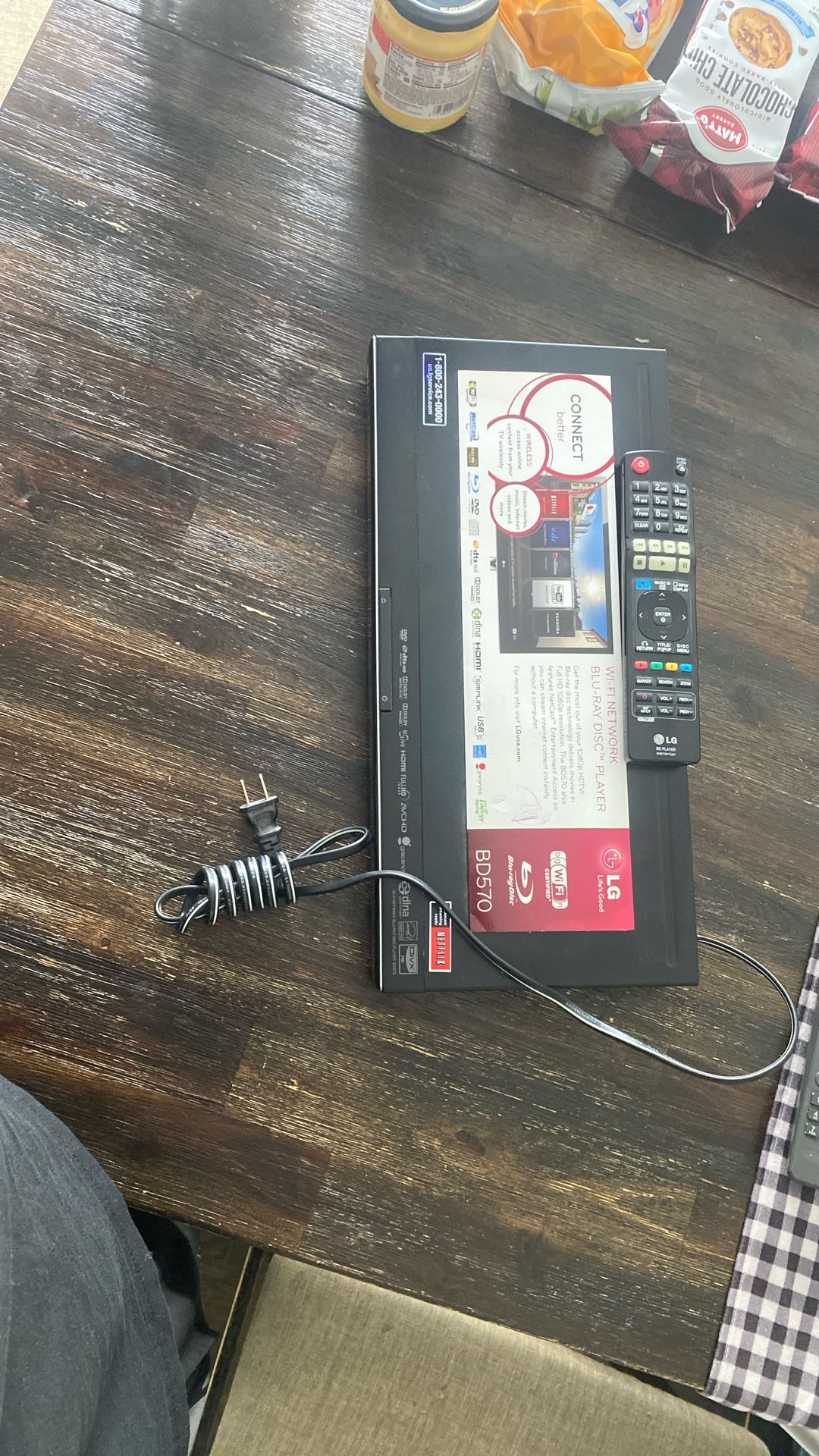 WI-FI NETWORK BLU- RAY DISC PLAYER