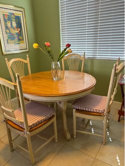 Solid Wood Extension Dining Set - Table & 4 Chairs (Seats 6-8)