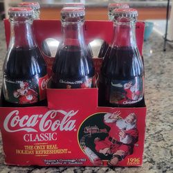 Vintage 1996 Classic Coke-Cola Christmas Edition