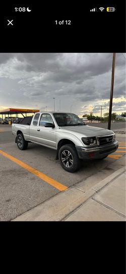 Toyota Tacoma 2000 Pre Runner xtracab