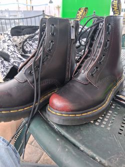 Dr.martens, air wair, brown, size 6