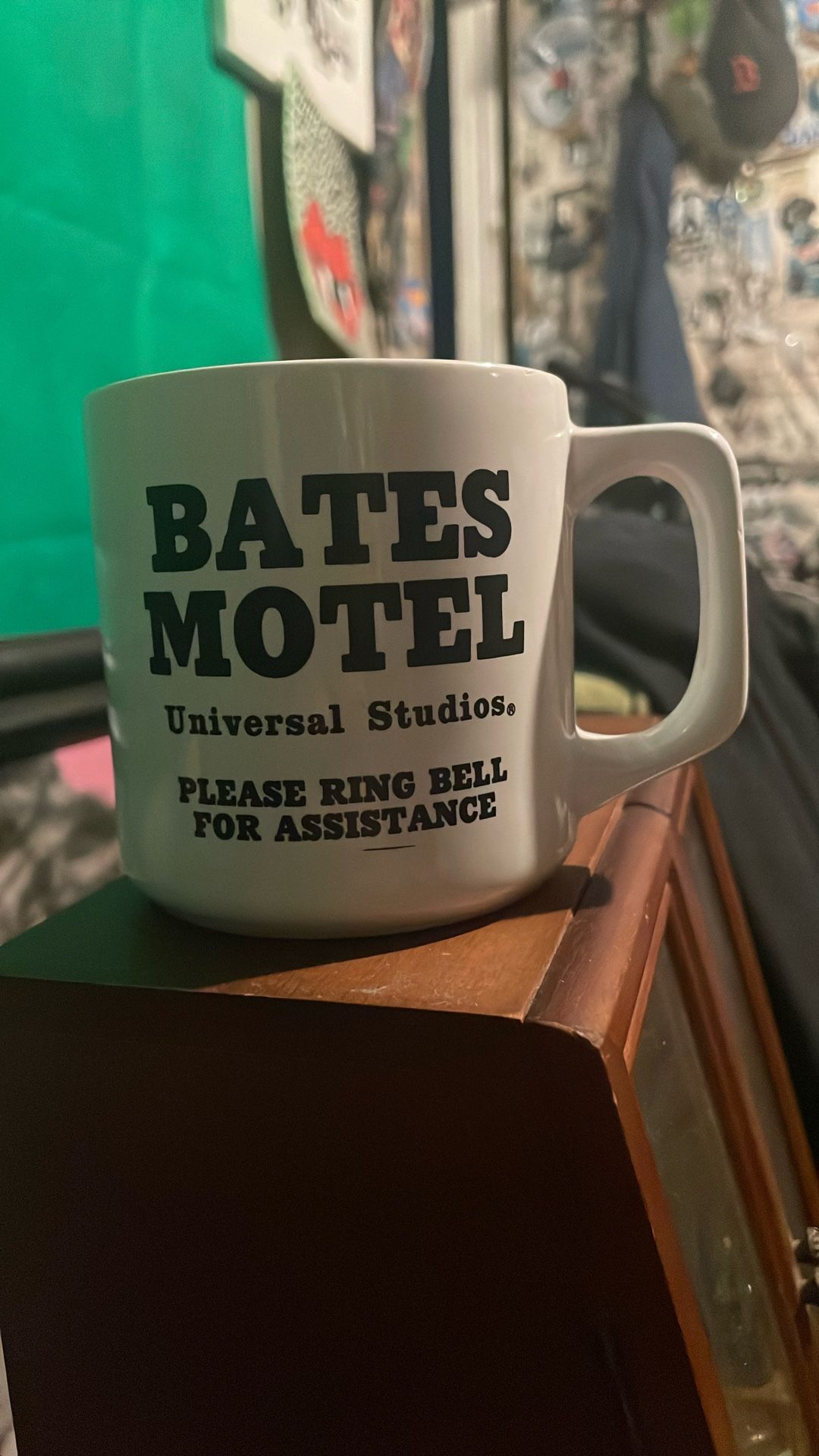 Vintage Psycho Bates Motel Universal Studios Mug Cup 1960 Shamley