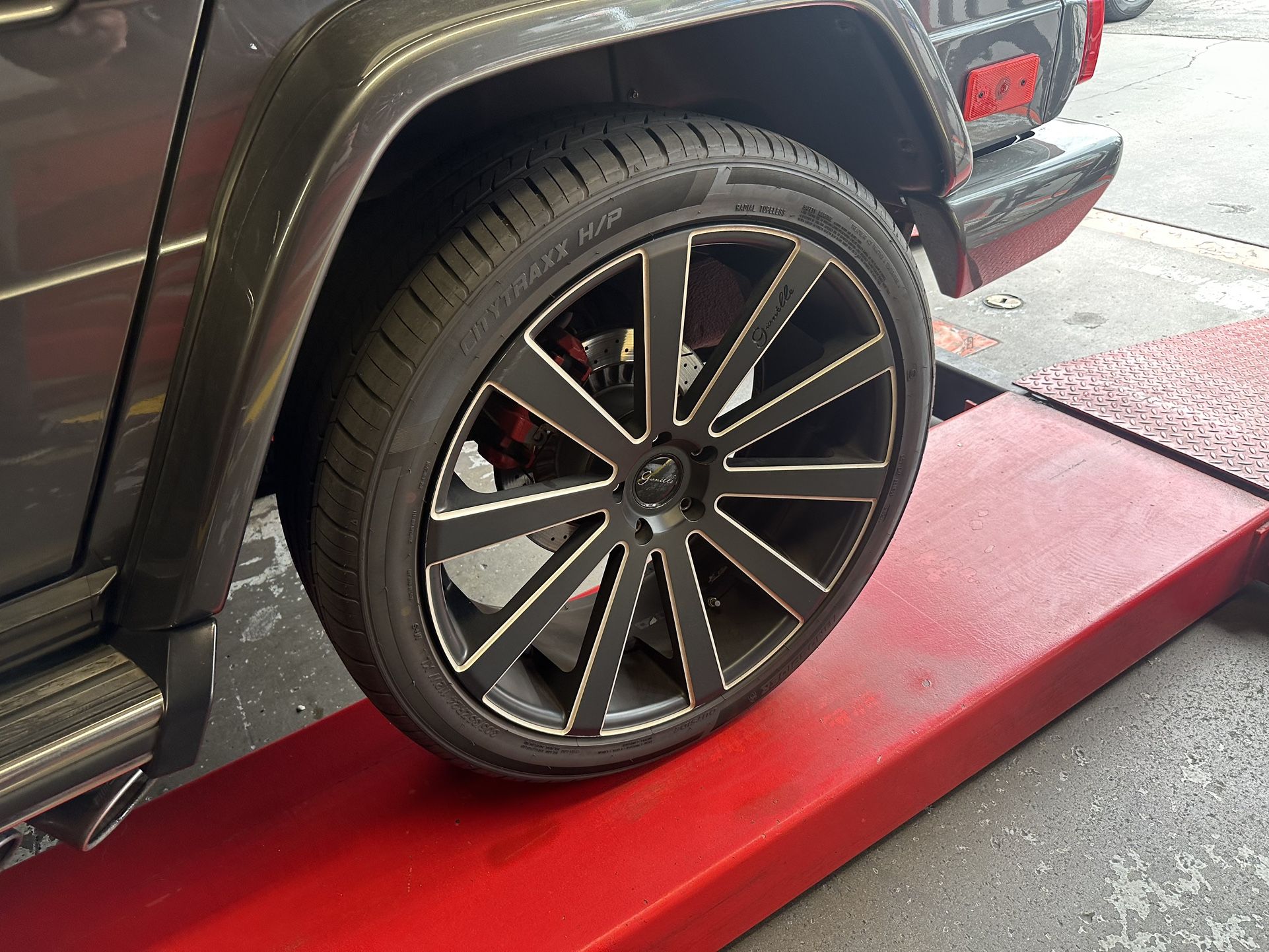 24’ Gianelle Santoneo Wheels For G-Class Mercedes