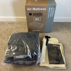 CONCETTA 18 in Twin Air Mattress with Built in Pump, 600LBS Weight Capacity